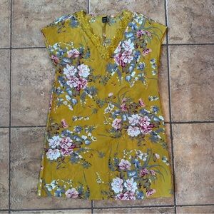 SHEIN Mustard Floral Lace Trim V-Neck Dress